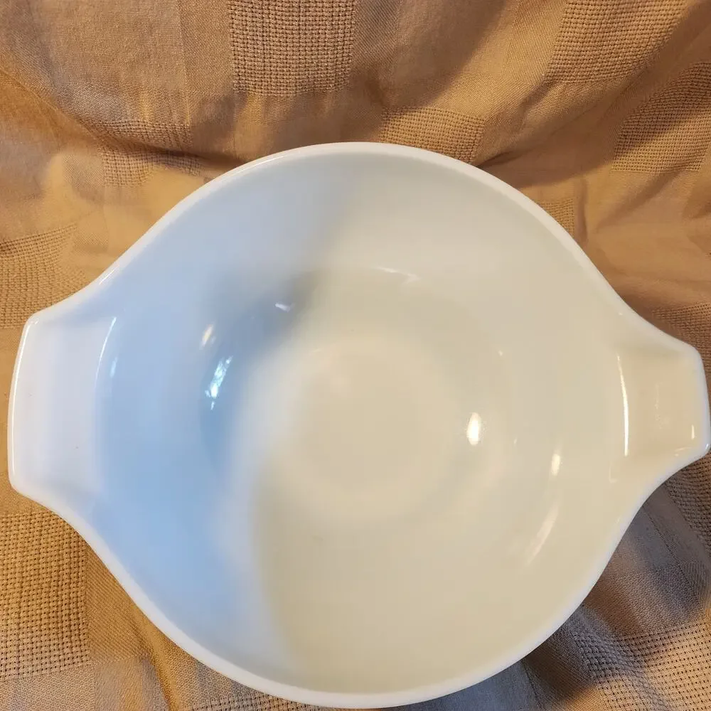 VTG Pyrex 1960s #443 2.5 QT Sage Green Gold Medallion Cinderella Bowl No Lid